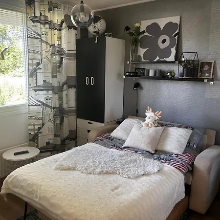 Aurora Glow 아파트